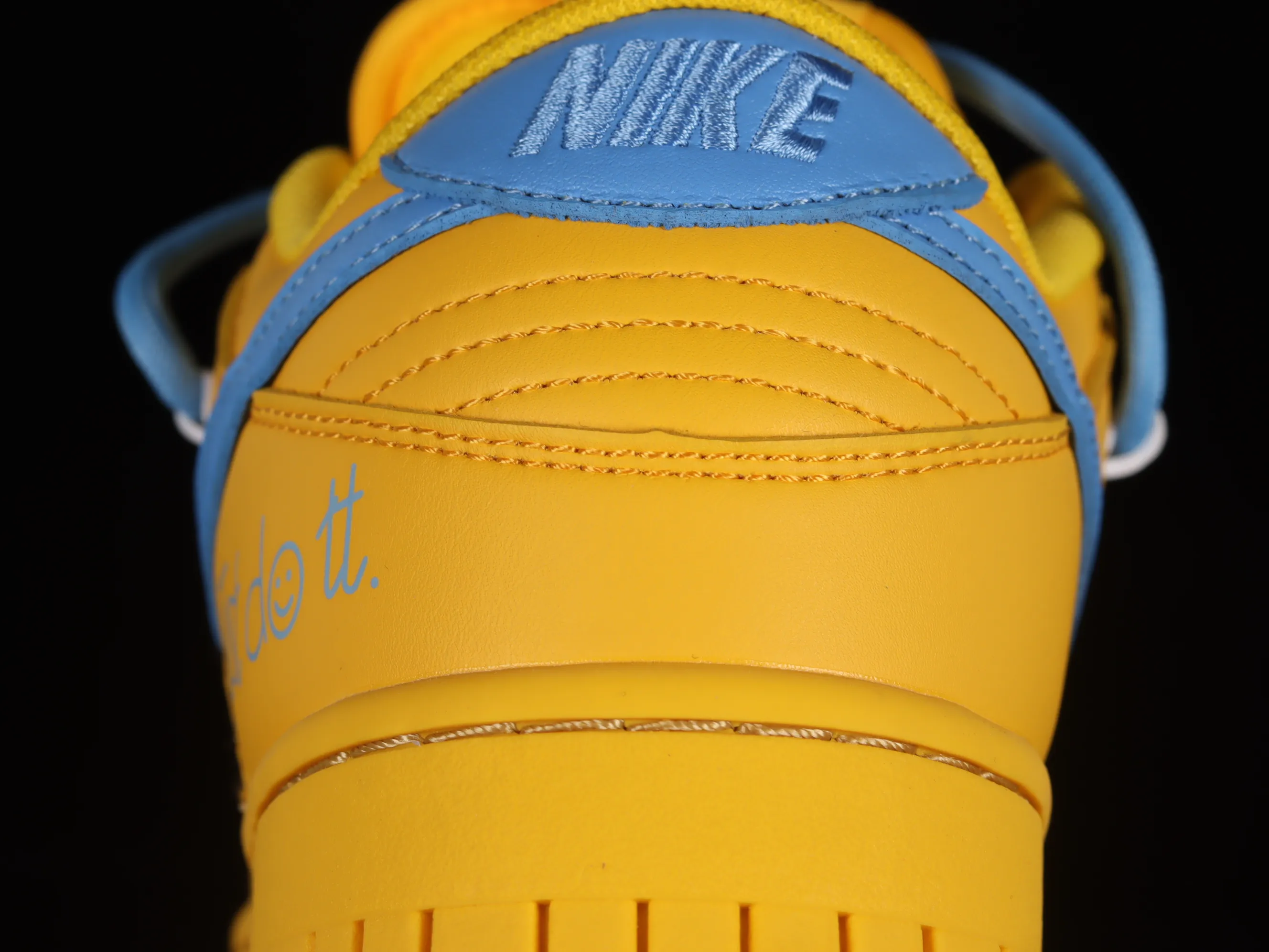 All categories Nk SB Dunk series Nk SB Dunk Low low-top sneakers Nk Dunk Low lemon yellow customized version of deconstructed strap casual sneakers DJ6188-100